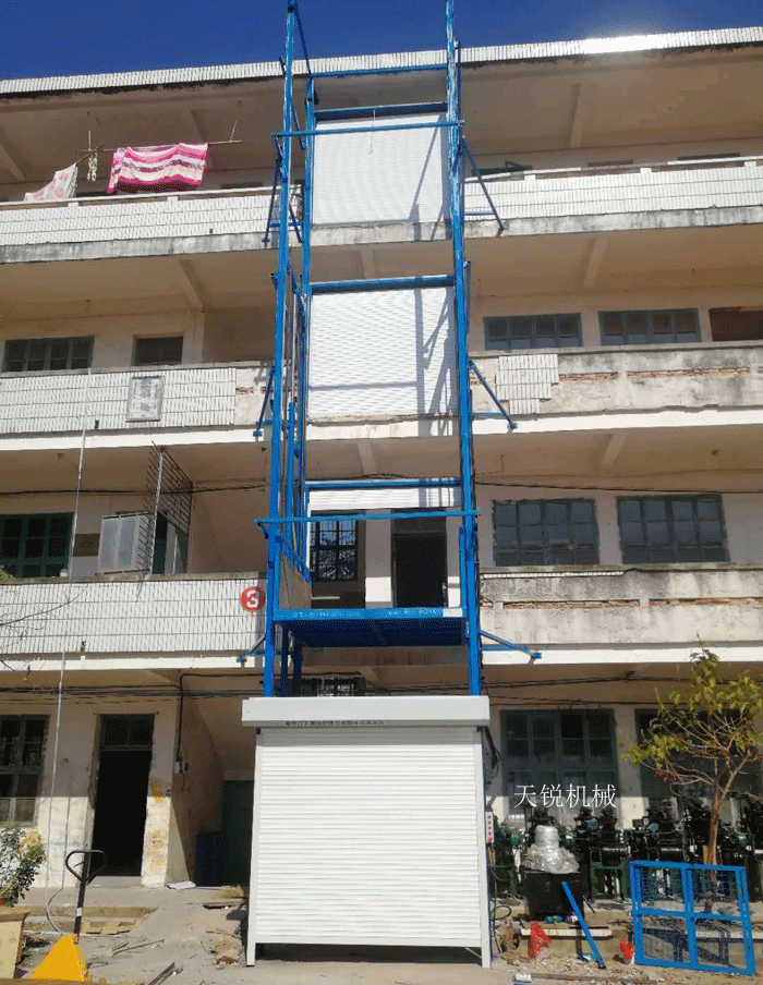 济源室外升降货梯